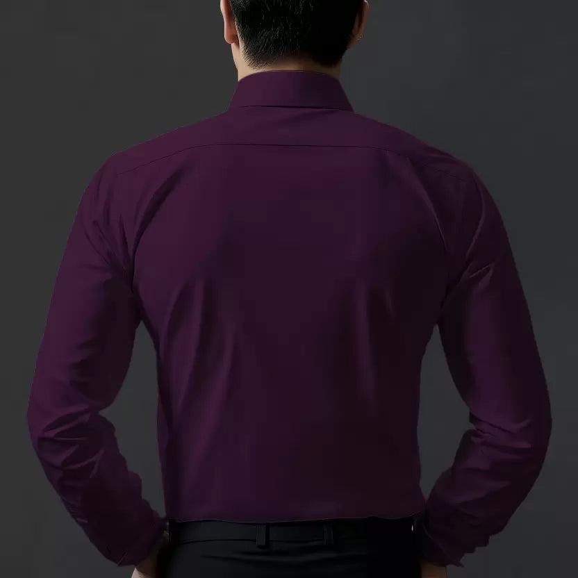 Men Regular Fit Solid Spread Collar Formal Shirt