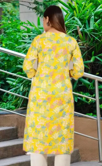 Women Floral Print Viscose Rayon Straight Kurta